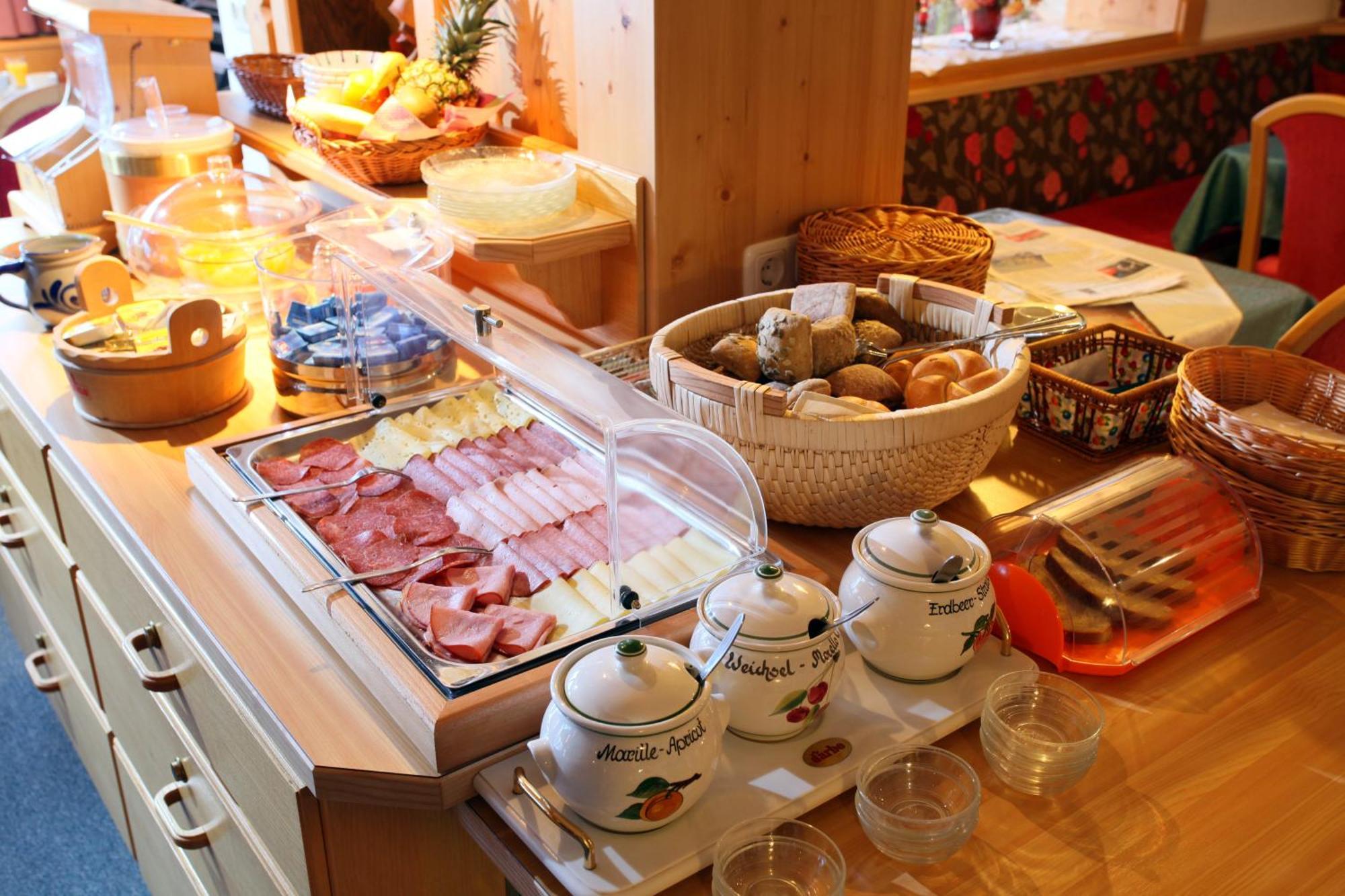 Fruehstueckspension Tannenhof Kirchberg in Tirol Exteriör bild