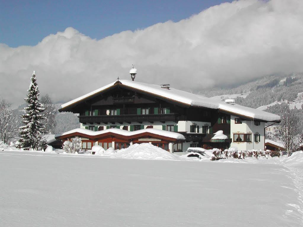 Fruehstueckspension Tannenhof Kirchberg in Tirol Exteriör bild